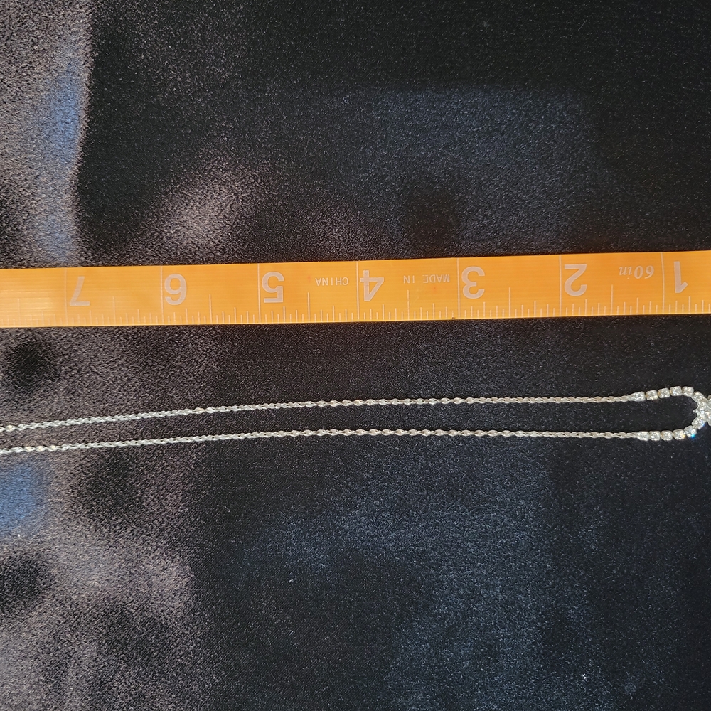 Elegant Silver Necklace